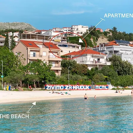 Comfortable, Balcony, Sea View, Garage Marija Διαμέρισμα